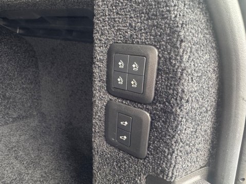 Land Rover Range Rover TDV6 AUTOBIOGRAPHY 22