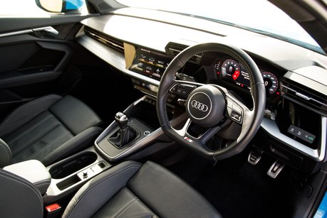 Audi A3 SPORTBACK TFSI S LINE MHEV