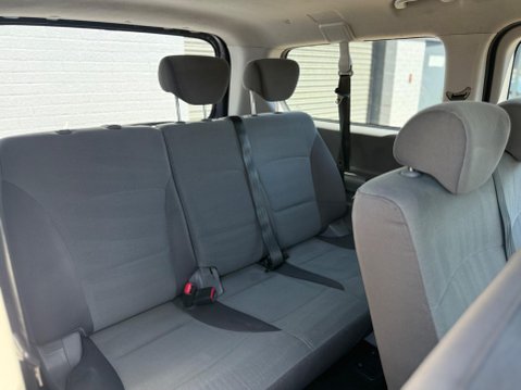 Hyundai I800 2.5 CRDi Style Euro 4 5dr 11