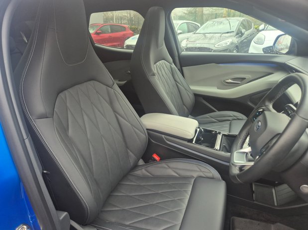 Ford Explorer Premium 286 77kWh Extended Range Auto *ex-demo* 21