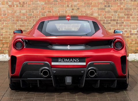 Ferrari 488 Pista 5