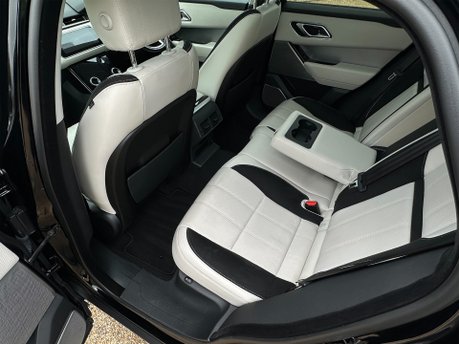 Land Rover Range Rover Velar R-DYNAMIC SE 73