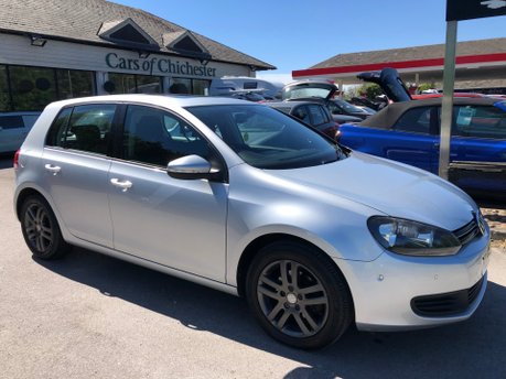 Volkswagen Golf SE 1.6 TDI DSG Automatic Diesel 5DR 76000 miles £170 Road Tax 12
