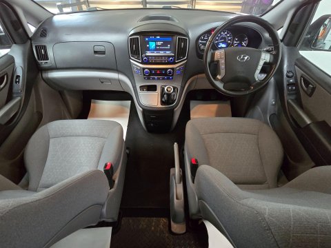 Hyundai I800 2.5 CRDi SE Nav Euro 6 5dr 18