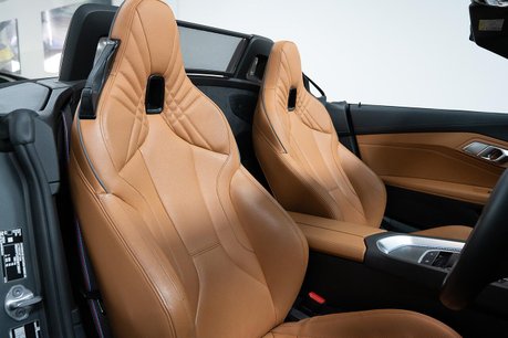 BMW Z4 3.0 M40i Convertible 2dr Petrol Auto sDrive Euro 6 (s/s) (340 ps) 4