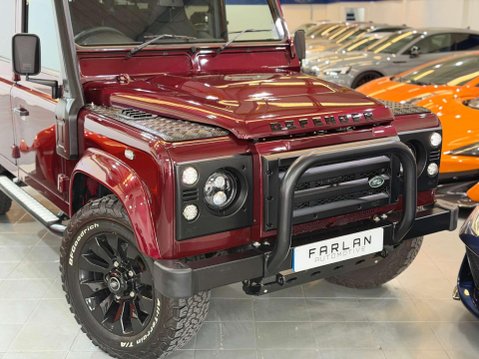 Land Rover Defender 2.2 TDCi XS Station Wagon Double Cab 5dr Diesel Manual 4WD MWB Euro 5 (122 15