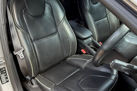 Volvo V40 T3 R-DESIGN EDITION 27