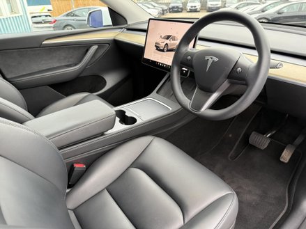 Tesla Model Y SUV 5dr Electric Auto RWD (346 ps)