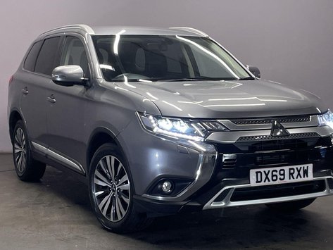 Mitsubishi Outlander 2.0 MIVEC Exceed SUV 5dr Petrol CVT 4WD Euro 6 (s/s) (150 ps) Parking Senso