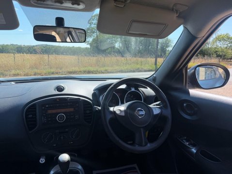 Nissan Juke 1.5 dCi 8v Visia SUV 5dr Diesel Manual Euro 5 (s/s) (110 ps) FULL SERVICE H 17