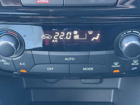 Suzuki Vitara 1.5 Hybrid Motion 5dr AGS 28