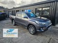Toyota Hilux INVINCIBLE 4WD D-4D DCB 1