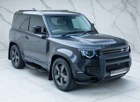 Land Rover Defender 90 D350 X-DYNAMIC HSE 6