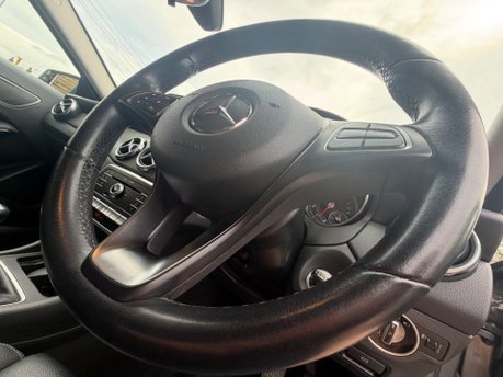 Mercedes-Benz GLA GLA 200 SE EXECUTIVE 17