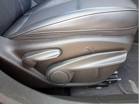 Fiat 500X 1.0 FireFly Turbo MultiAir Cross Plus Euro 6 (s/s) 5dr 27