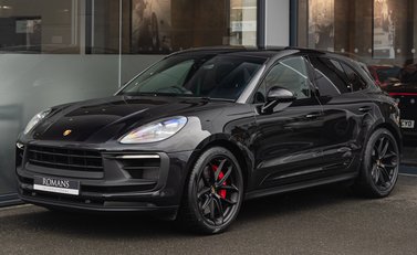 Porsche Macan GTS 2