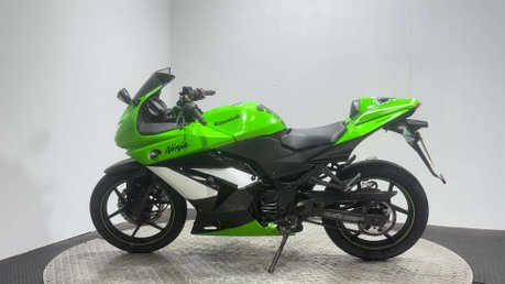 Kawasaki Ninja 2010 24K 33BHP 250CC SPORTS BIKE PROJECT SPARES OR REPAIR 4