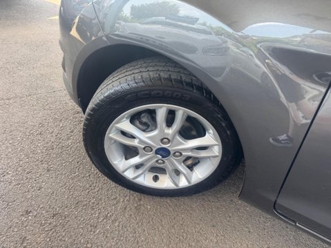 Ford Fiesta 1.25 Zetec Euro 6 5dr 17