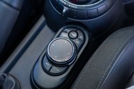 Mini Hatch 2.0 John Cooper Works Auto 3dr 71