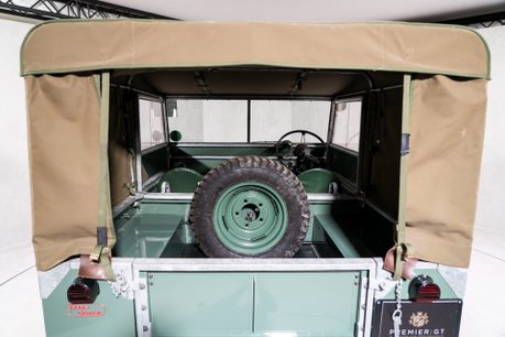 Land Rover Series 1 ACQUIRE A PIECE OF LAND ROVER HISTORY. EXCELLENT HISTORY & PROVENANCE. 33
