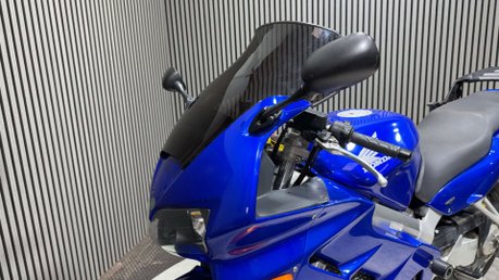 Honda VFR 2000 FUEL INJECTED NON VTEC ONLY 27K 1 OWNER PROJECT BIKE 800CC 8