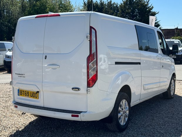 Ford Transit Custom Crew Cab AUTO LWB L2H1 Limited 320 Air Con Alloys Sensors EURO 6 6