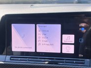 Volkswagen Golf 2.0 Golf R-Line TDI Semi-Auto 5dr 31