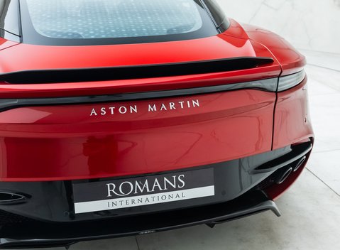 Aston Martin DBS Superleggera 29