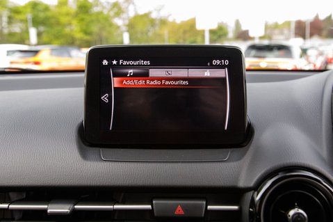Mazda 2 BLACK PLUS EDITION 27