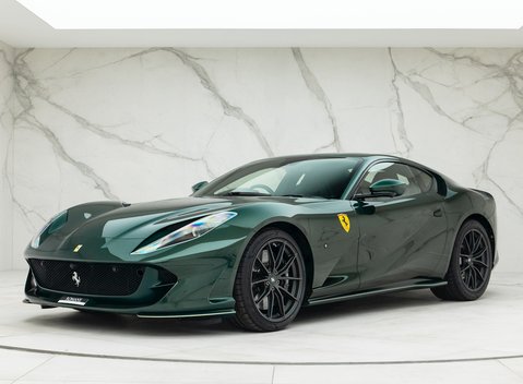 Ferrari 812 Superfast 6