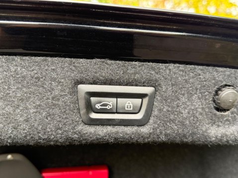 BMW M5 4.4 V8 Steptronic xDrive Euro 6 (s/s) 4dr 90
