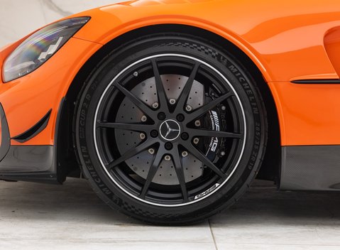 Mercedes-Benz Amg GT BLACK SERIES 32