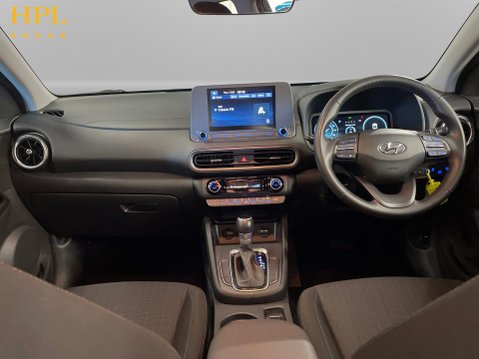 Hyundai KONA 1.6 h-GDi SE Connect SUV 5dr Petrol Hybrid DCT Euro 6 (s/s) (141 ps) Air Co 18