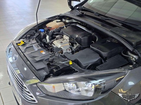 Ford Focus 1.0T EcoBoost Titanium Euro 6 (s/s) 5dr 86