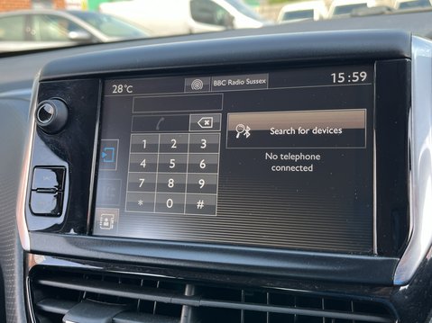 Peugeot 2008 1.2 PureTech Active 5dr 27