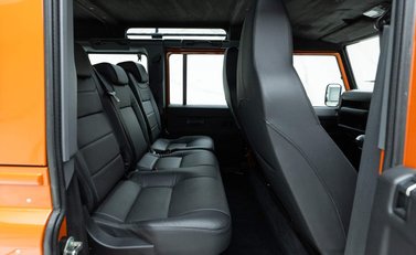 Land Rover Defender 110 Adventure Edition 9