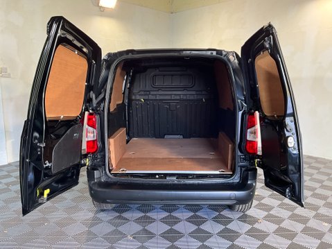 Peugeot Partner 1.5 BlueHDi 1000 Professional Premium Standard Panel Van SWB Euro 6 5dr 7