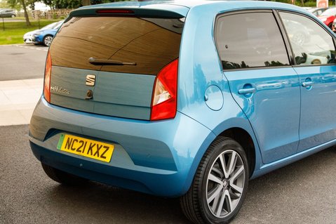 SEAT Mii BASE 8