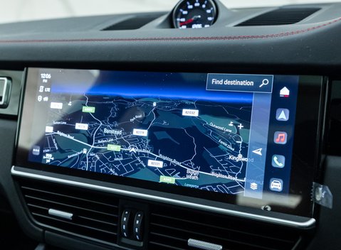 Porsche Cayenne GTS 18