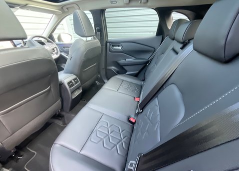 Nissan Qashqai DIG-T TEKNA 15