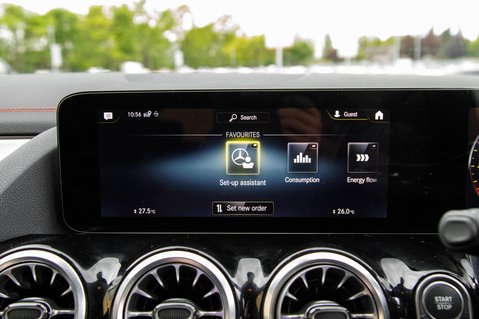 Mercedes-Benz EQA EQA 350 4MATIC AMG LINE 29