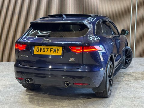Jaguar F-Pace 3.0 F-PACE V6 S AWD D Auto 4WD 5dr 19