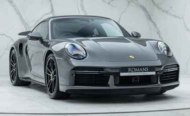 Porsche 911 Turbo S (992) 9