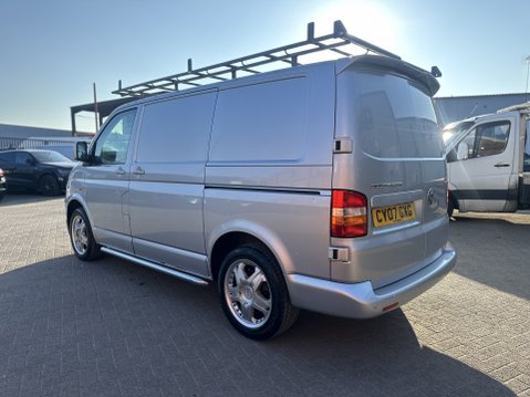 Volkswagen Transporter T5 T30 SPORTLINE SWB 174 BHP 05-1 PREVIOUS OWNER 5