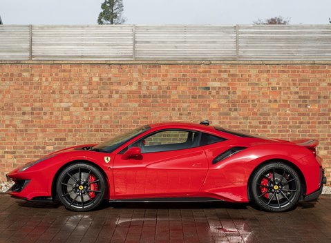 Ferrari 488 Pista 2