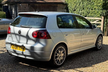 Volkswagen Golf GTI EDITION 30 T 18