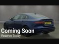 Jaguar XE R-DYNAMIC BLACK MHEV 2