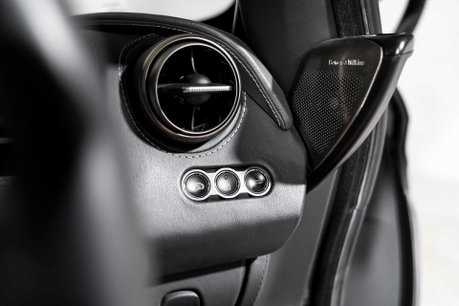 McLaren 720S V8 SSG. FULL MSH. CARBON PACK 1. CARBON INTERIOR. CERAMICS. LIFT. B & O. 50