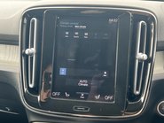 Volvo XC40 B4 INSCRIPTION PRO MHEV 26