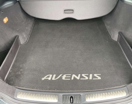 Toyota Avensis 1.8 Avensis Excel Valvematic CVT 5dr 63